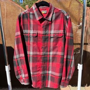 Eddie Bauer - Classic Fit, Red Flannel - Men’s Size Large